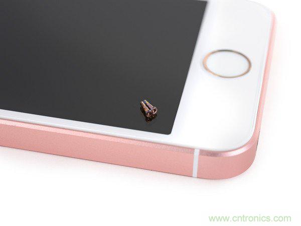 有什么地方没有变？iPhone SE真机拆解