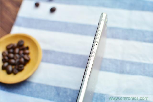 国产手机新标杆-vivo Xplay5全面测评