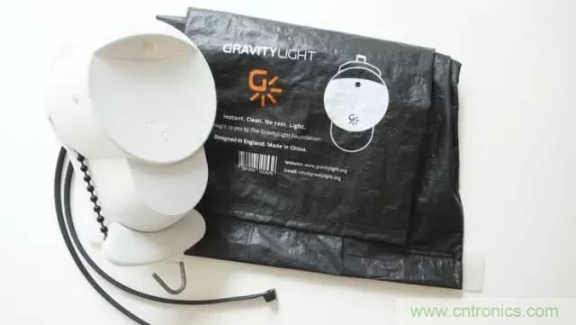 单靠重力就能工作的灯，将为15亿人带来光明