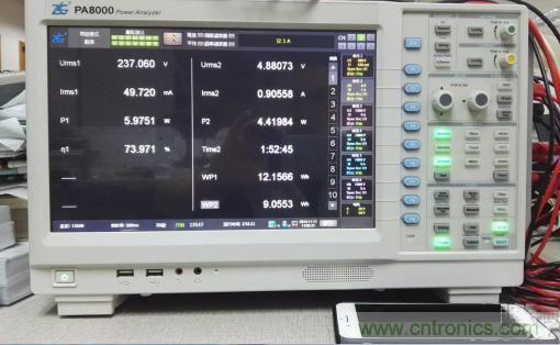 &ldquo;疯7&rdquo;手机充电实测：为何沿用传统充电模式？