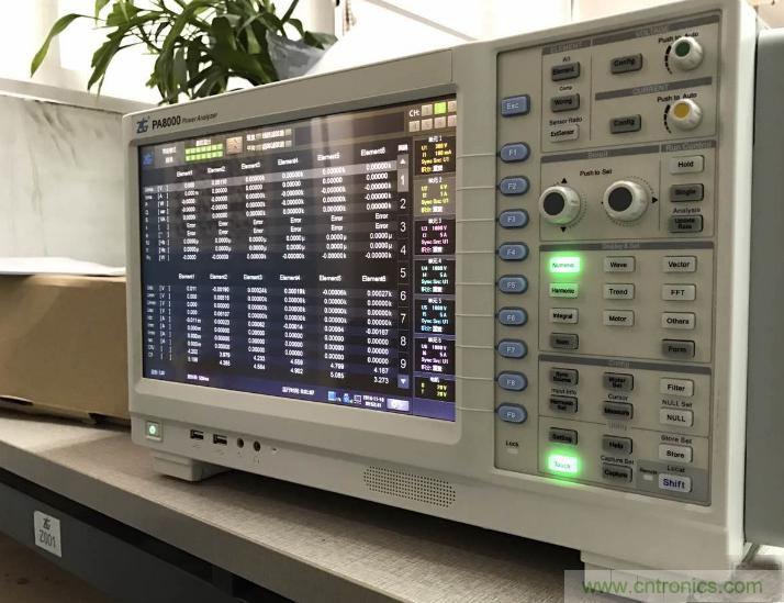 &ldquo;疯7&rdquo;手机充电实测：为何沿用传统充电模式？