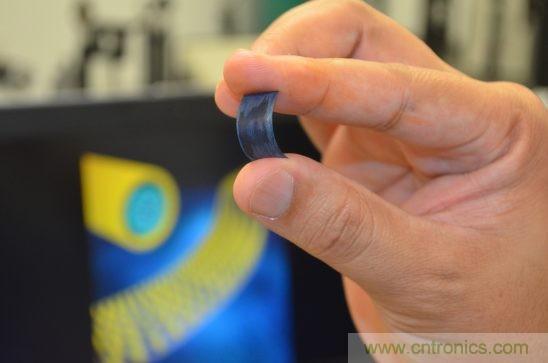 超级电容技术未来让智能手机续航彻底变样