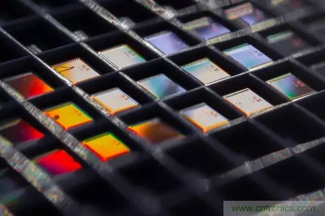 新型温度传感器：功耗几乎为零！