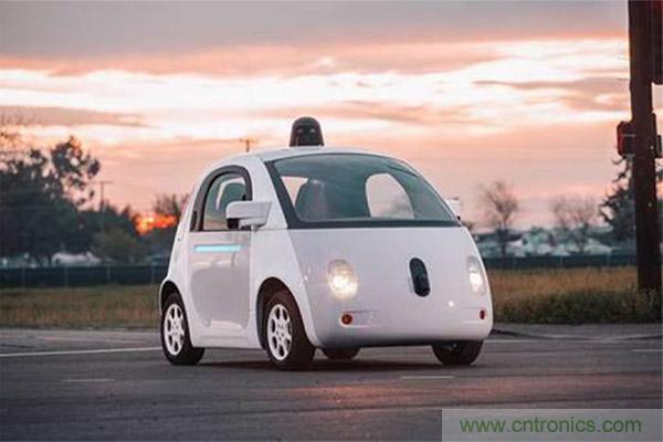 亲测：从ADAS到自动驾驶，不同品牌上路表现对比