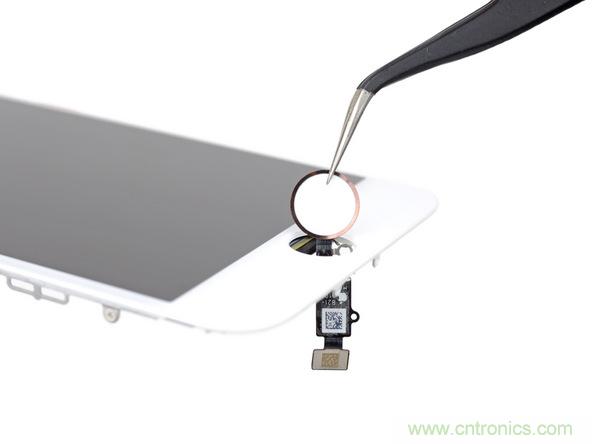 iPhone 8首拆：无线充电版本的iPhone 7？