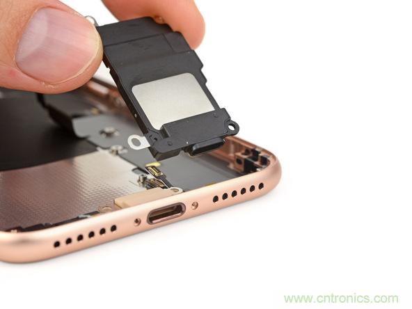 iPhone 8首拆：无线充电版本的iPhone 7？