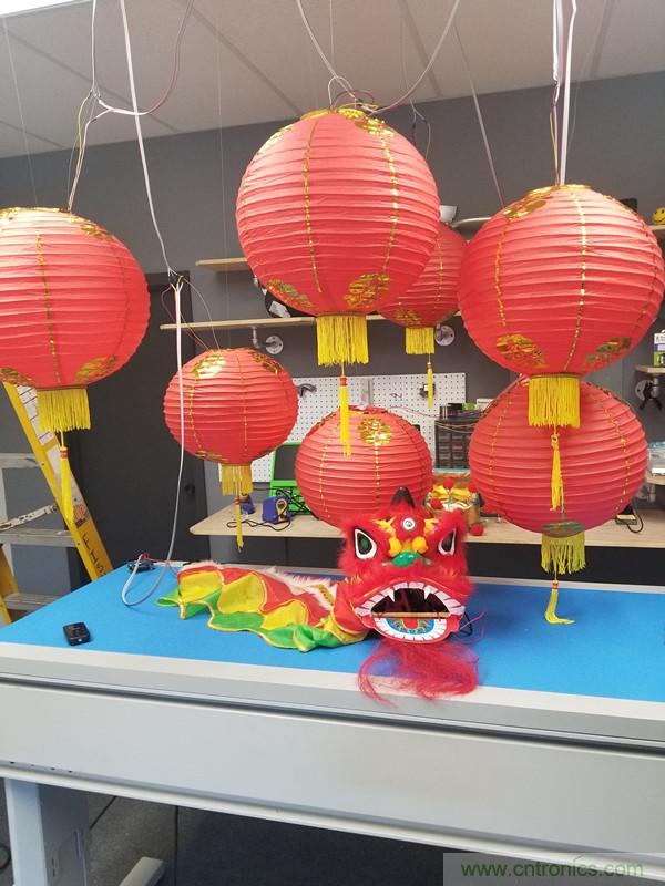 Digi-Key 祝大家农历新年快乐，狗年大吉大利