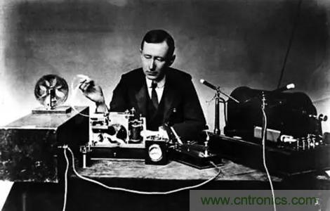 微波和光纤通信技术如何让你的通讯更通畅