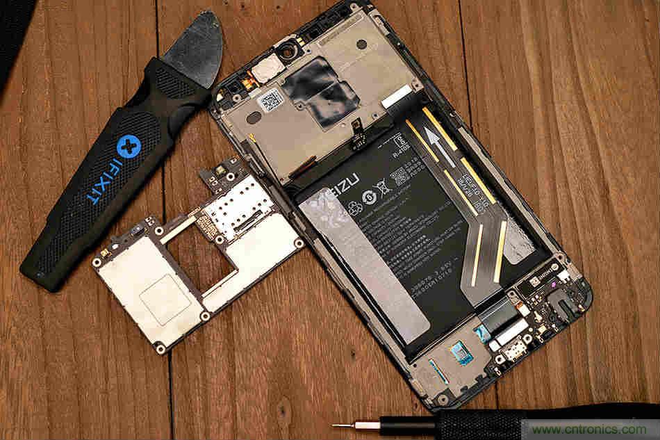 拆解魅族15 Plus：玩转了新概念，但其工艺究竟如何？