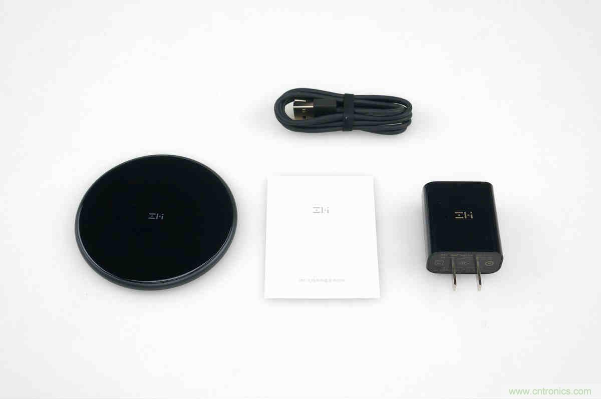 拆解对比：系出同门，小米、紫米无线充电器的差别有多大？