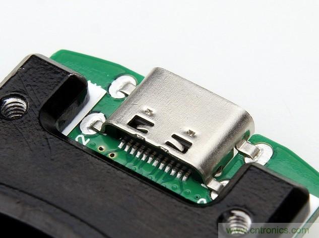 拆解对比：系出同门，小米、紫米无线充电器的差别有多大？