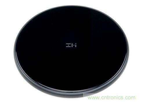 拆解对比：系出同门，小米、紫米无线充电器的差别有多大？