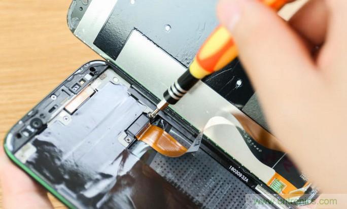 拆解黑鲨手机：多级直触一体式液冷系统有什么门道？