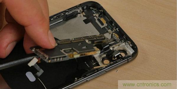 拆解iPhone XS:发现7纳米工艺的奥秘