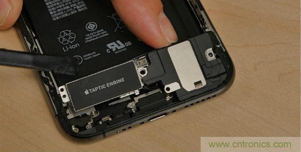 拆解iPhone XS:发现7纳米工艺的奥秘