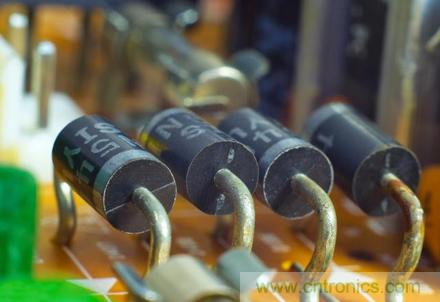 一文看懂电阻、电容、电位器、三极管、二极管、可控硅！