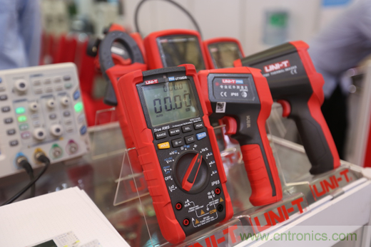 50000平米!50000人!1000家企业!92CEF强势登陆上海 50000平米!50000人!1000家企业!92CEF强势登陆上海