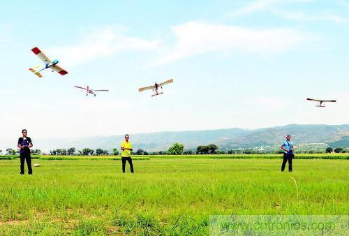 超声波传感器在航模运行中的应用 超声波传感器在航模运行中的应用