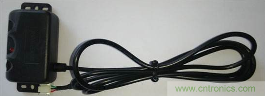 振动传感器的分类方式，选择的依据是什么？