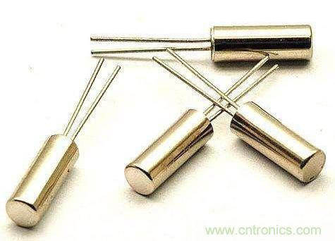 新手不可不知:晶振工作原理 + 晶振ppm