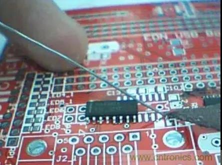 教你怎样焊接贴片IC 教你怎样焊接贴片IC