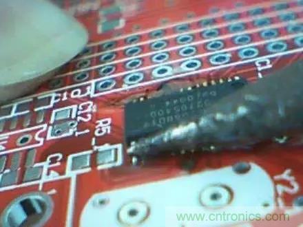 教你怎样焊接贴片IC 教你怎样焊接贴片IC