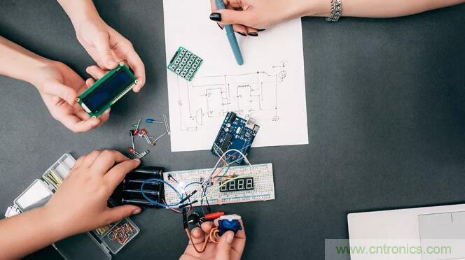 单片机上拉电阻、下拉电阻的详解和选?。ㄒ唬? title=