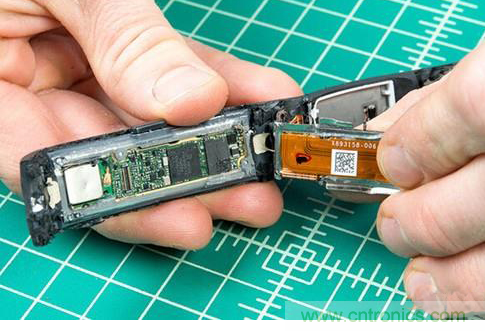 详解智能手环的布局布线注意事项