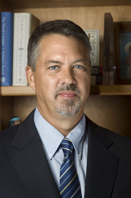 如何创建一个集成且不显眼的糖尿病管理系统？