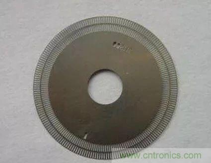 如何用PLC控制实现编码器的定位功能？