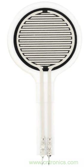 比较用于智能灌溉系统的土壤湿度传感器