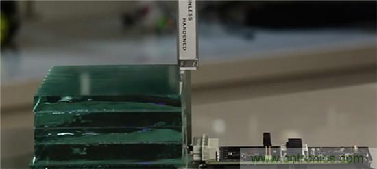 工业HMI中的电容触摸