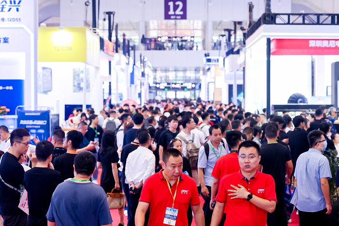 观众如潮！AI+IoT行业顶级盛会，重磅开幕！