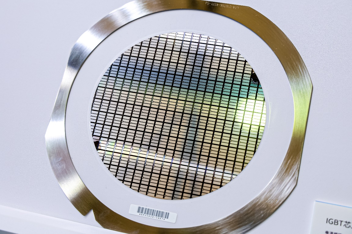 第104届中国电子展震撼开幕，助推产业深度融合发展