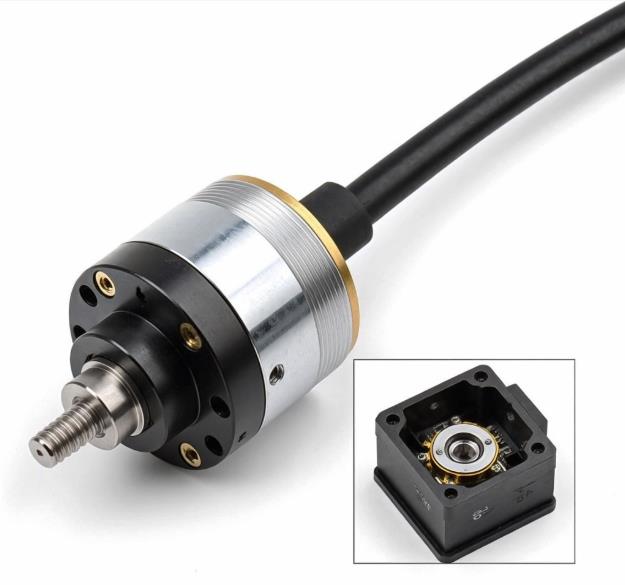 空间感知双雄对决：位移的微米级追踪 vs 陀螺的毫弧度角速度比拼