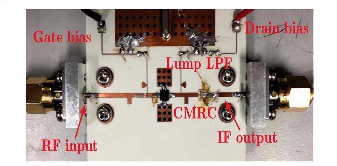 基于自振荡混频的X波段单器件收发电路设计分析 基于自振荡混频的X波段单器件收发电路设计分析