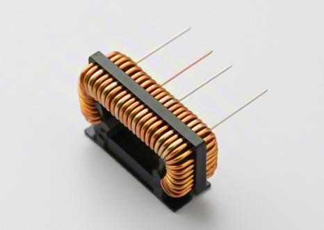 共模电感技术深度解析：噪声抑制、选型策略与原厂竞争格局